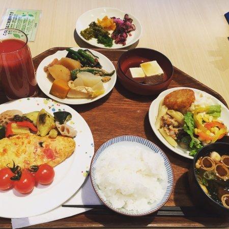 Restaurant & Bar Kazahana